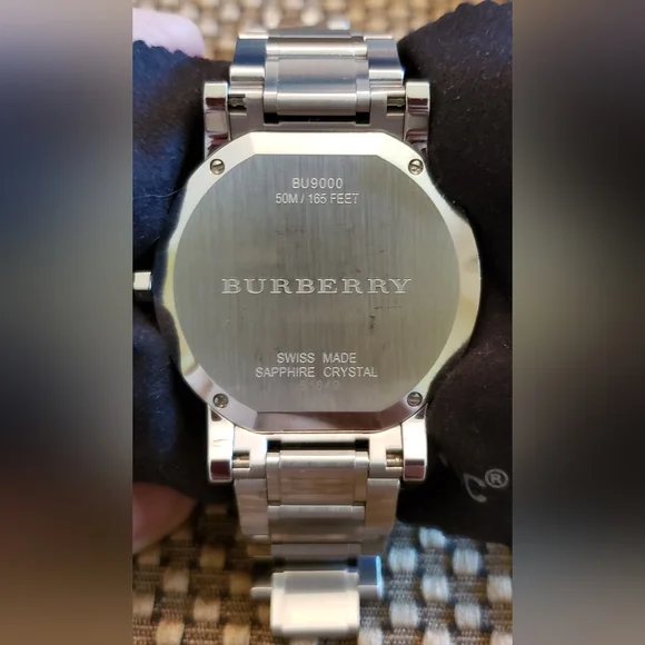 Burberry Stainless Steel Watch BU9000, EUC! Beautiful. - Picture 4 of 11
